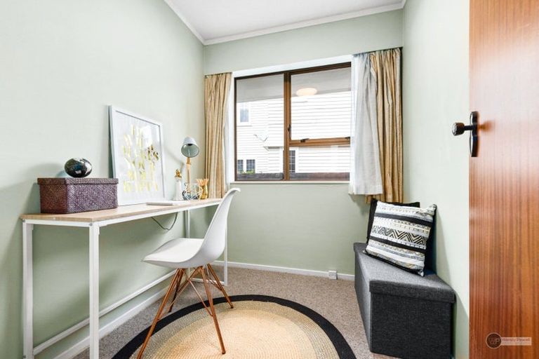 Photo of property in 19a Totara Crescent, Woburn, Lower Hutt, 5010