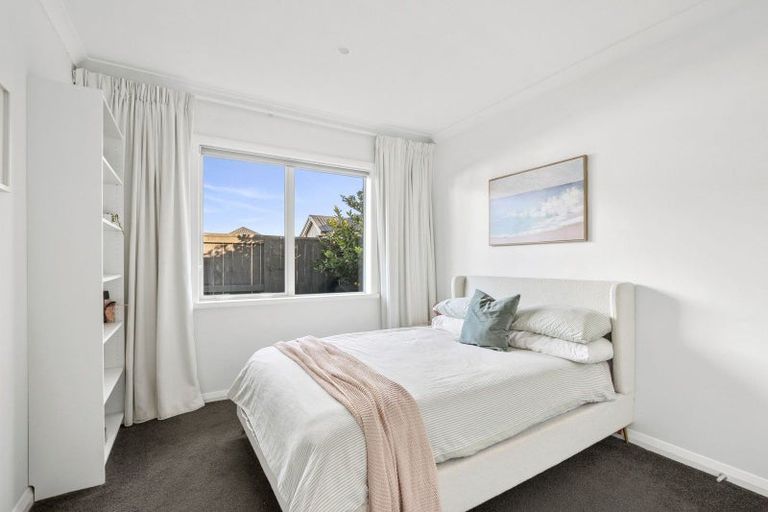 Photo of property in 8 Richards Street, Cambridge, 3434
