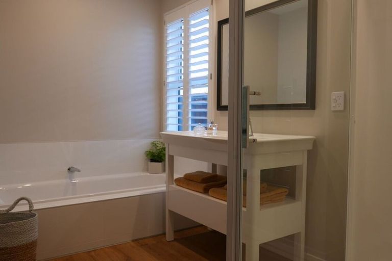 Photo of property in 114 Paparoa Street, Papanui, Christchurch, 8053