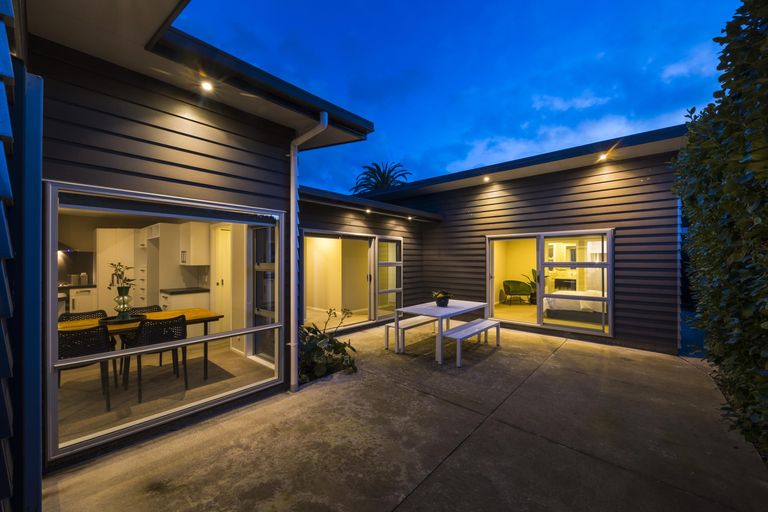 Photo of property in 116b Roy Street, Palmerston North, 4410