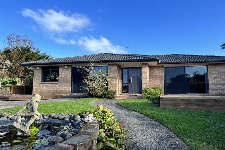 Photo of property in 13 Kimberly Grove, Greenhithe, Auckland, 0632