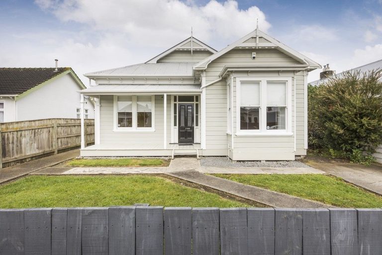 Photo of property in 40 Waldegrave Street, Palmerston North, 4410