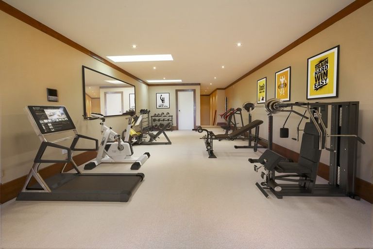 Photo of property in 132 Milne Drive, Paraparaumu, 5032