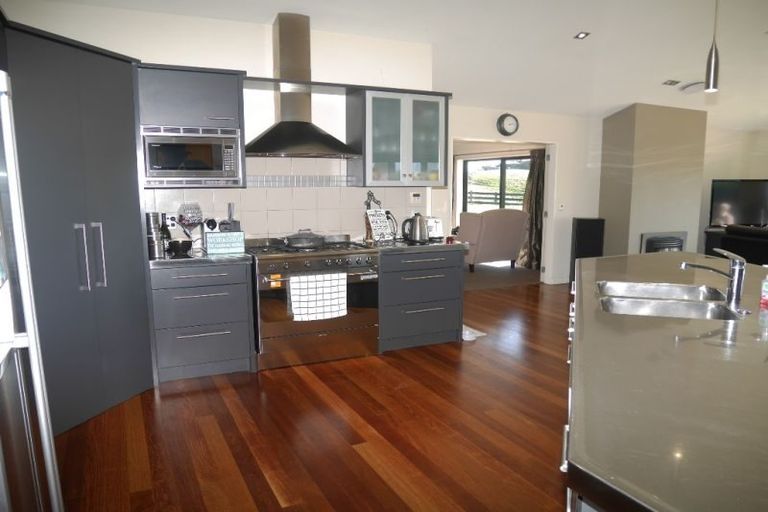 Photo of property in 40 Otaihanga Road, Otaihanga, Paraparaumu, 5036