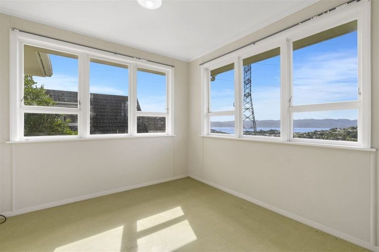 Photo of property in 7 Chequers Way, Crofton Downs, Wellington, 6035