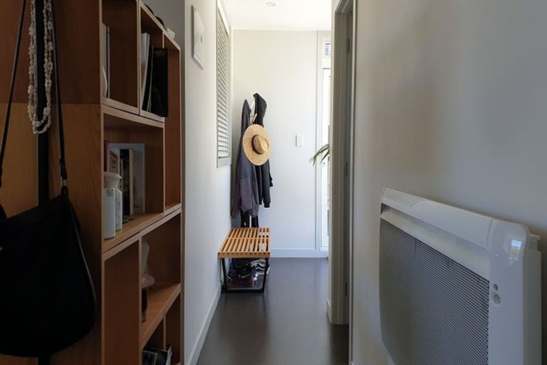 Photo of property in 46 Thompson Street, Mount Cook, Wellington, 6011