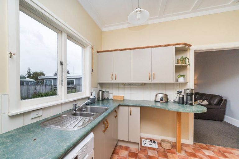 Photo of property in 643 Ferguson Street, Terrace End, Palmerston North, 4410