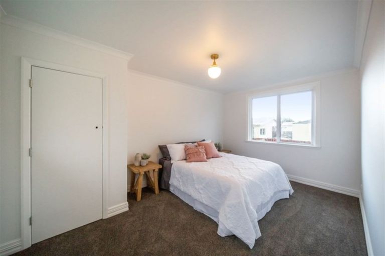 Photo of property in 273 South Road, Hawera, 4610