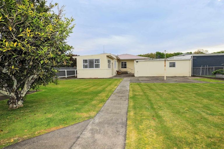 Photo of property in 413 Burnett Street, Mahora, Hastings, 4120