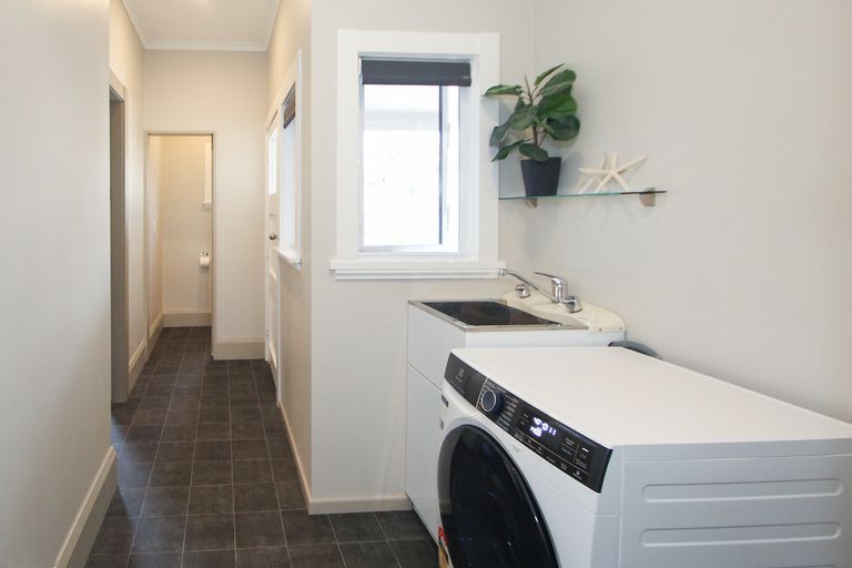 Photo of property in 45 Arun Street, South Hill, Oamaru, 9400