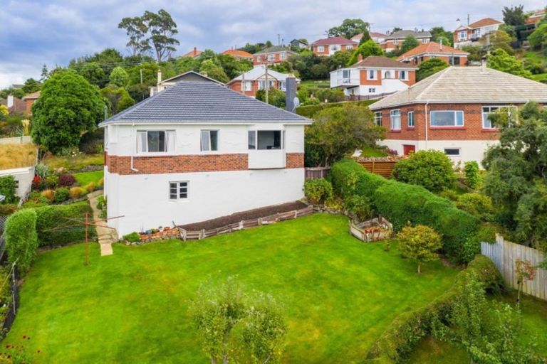 Photo of property in 56 Forfar Street, Clyde Hill, Dunedin, 9011
