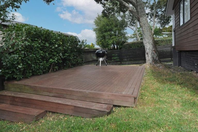 Photo of property in 7/109 Don Buck Road, Massey, Auckland, 0614