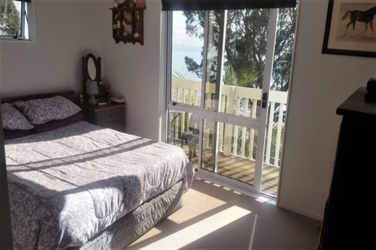 Photo of property in 394 Thames Coast Road, Thornton Bay, Thames, 3575