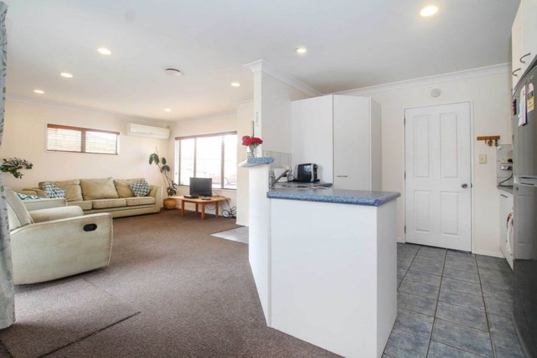 Photo of property in 42c Dublin Street, Pukekohe, 2120