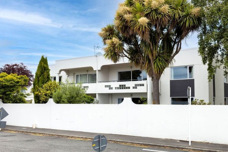 Photo of property in 3c/10 Otley Street, Christchurch Central, Christchurch, 8013
