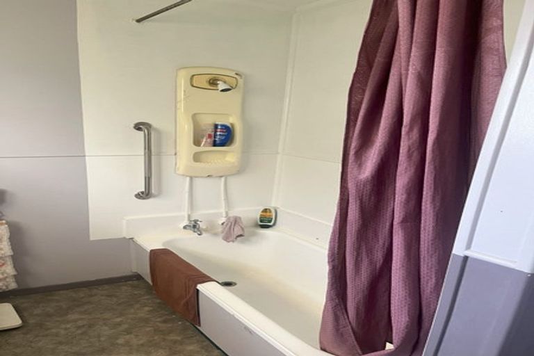 Photo of property in 20 Fitchett Street, Palmerston North, 4410