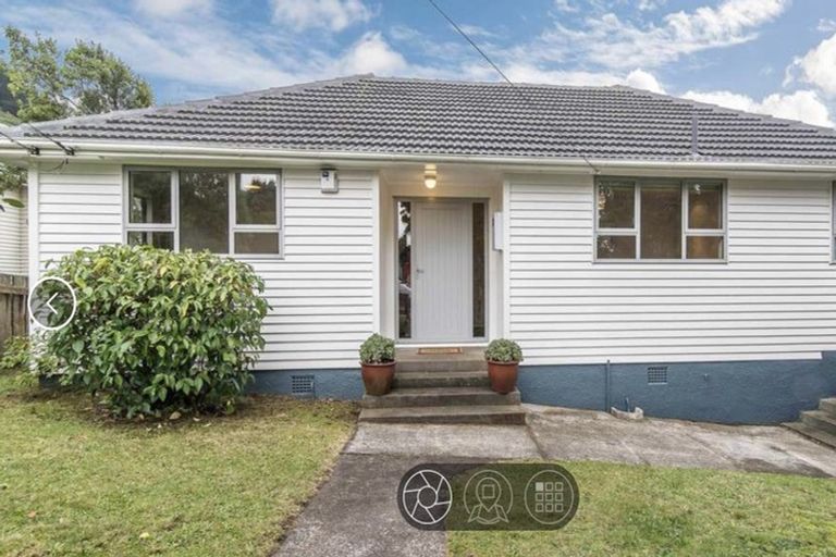 Photo of property in 7 Hillary Street, Tawa, Wellington, 5028