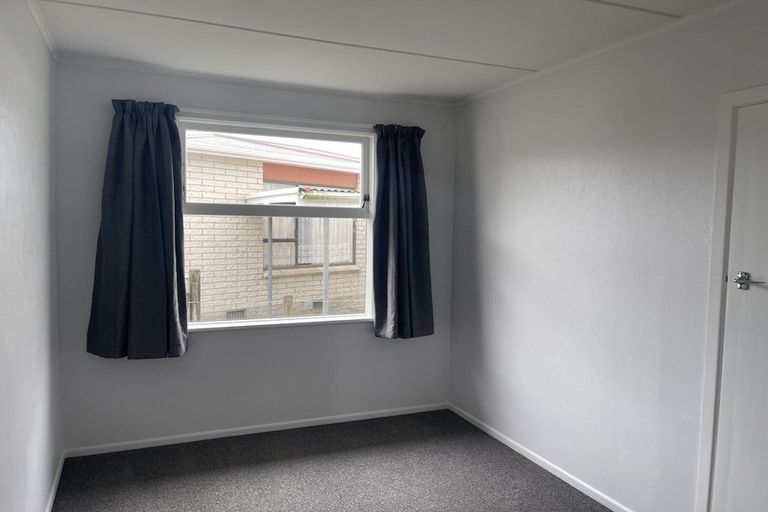 Photo of property in 613 Queen Street East, Levin, 5510