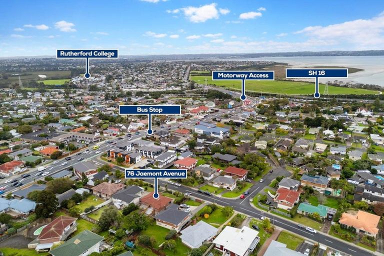 Photo of property in 76 Jaemont Avenue, Te Atatu South, Auckland, 0610