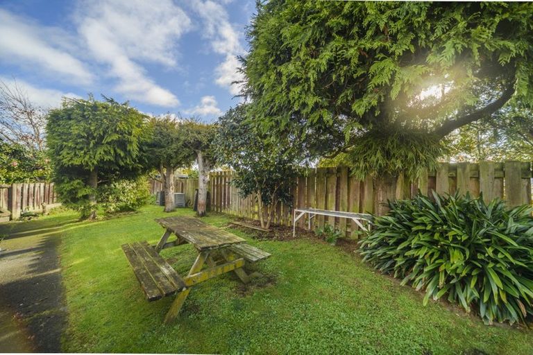 Photo of property in 11 Drury Street, Cloverlea, Palmerston North, 4412