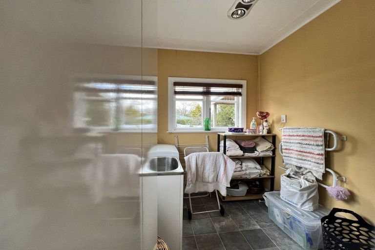 Photo of property in 50 Mcphee Street, Dannevirke, 4930