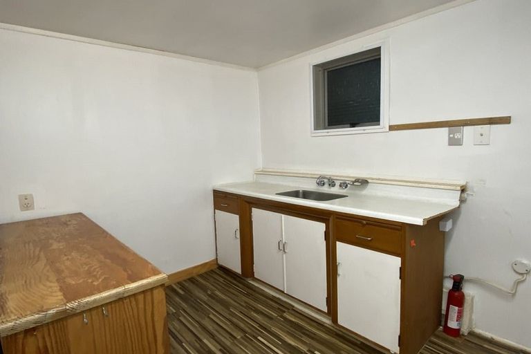 Photo of property in 22 Korotaha Terrace, Rothesay Bay, Auckland, 0630