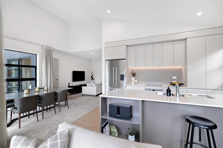 Photo of property in 23 Alps View Place, Lake Hayes, Queenstown, 9304