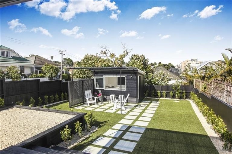 Photo of property in 28 Lincoln Street, Ponsonby, Auckland, 1021