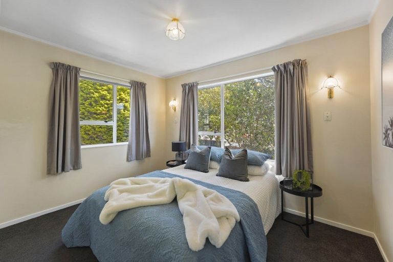 Photo of property in 13 Rajkot Terrace, Broadmeadows, Wellington, 6035