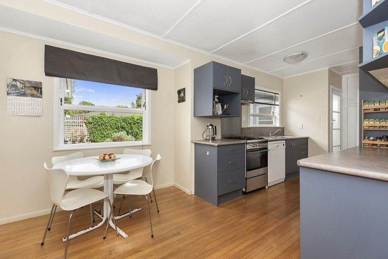 Photo of property in 118 Masters Avenue, Silverdale, Hamilton, 3216