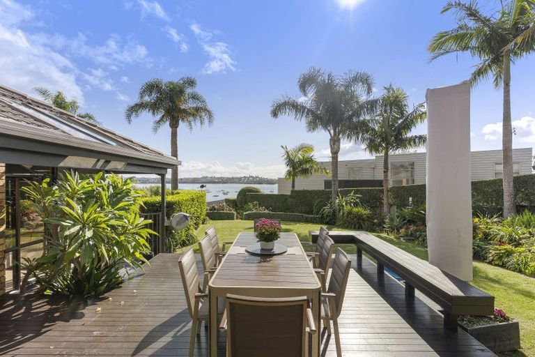 Photo of property in 23 Clyside Avenue, Half Moon Bay, Auckland, 2012