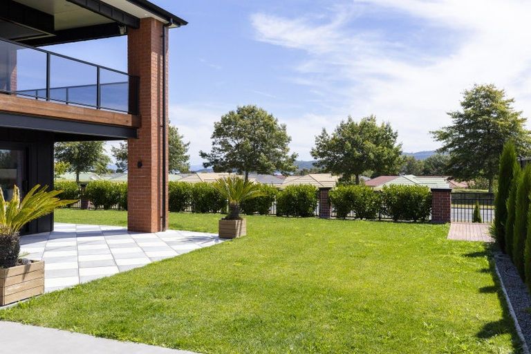 Photo of property in 72 Harakeke Drive, Wharewaka, Taupo, 3330