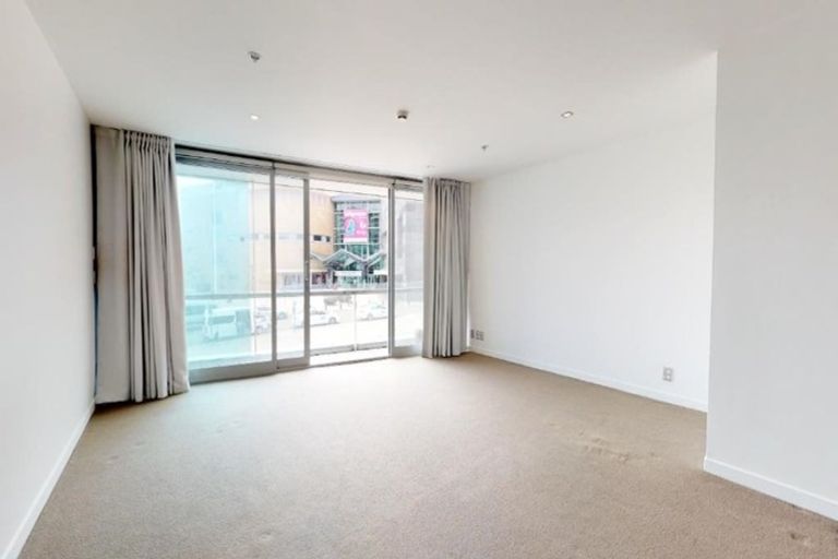 Photo of property in Portal Apartments, 1d/42 Cable Street, Te Aro, Wellington, 6011