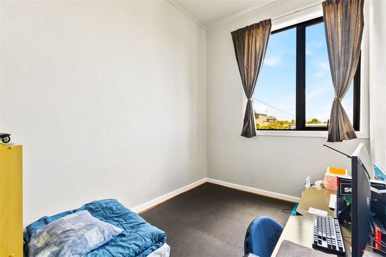 Photo of property in 5 Monarch Avenue, Hillcrest, Auckland, 0627