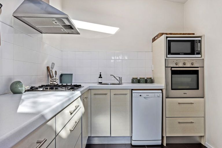 Photo of property in 49 Perth Street, Richmond, Christchurch, 8013