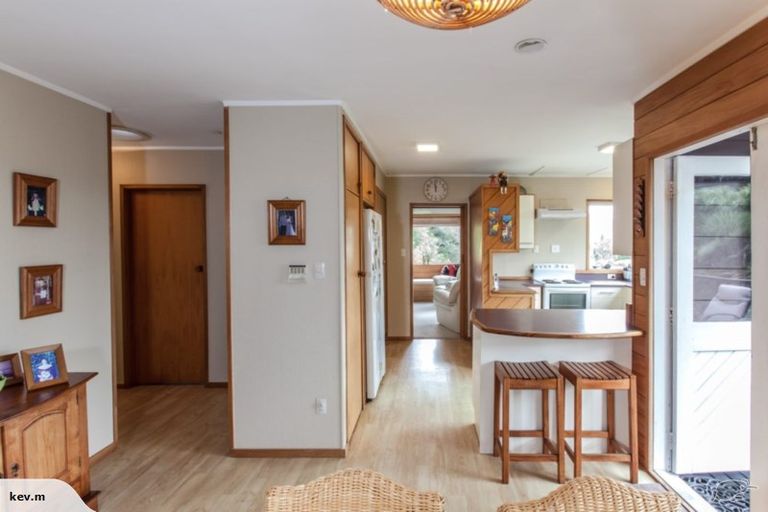 Photo of property in 9 Barclay Place, Te Kamo, Whangarei, 0112