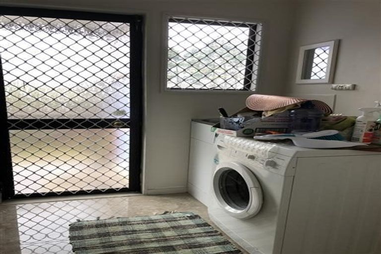 Photo of property in 17 Crail Court, Totara Heights, Auckland, 2105