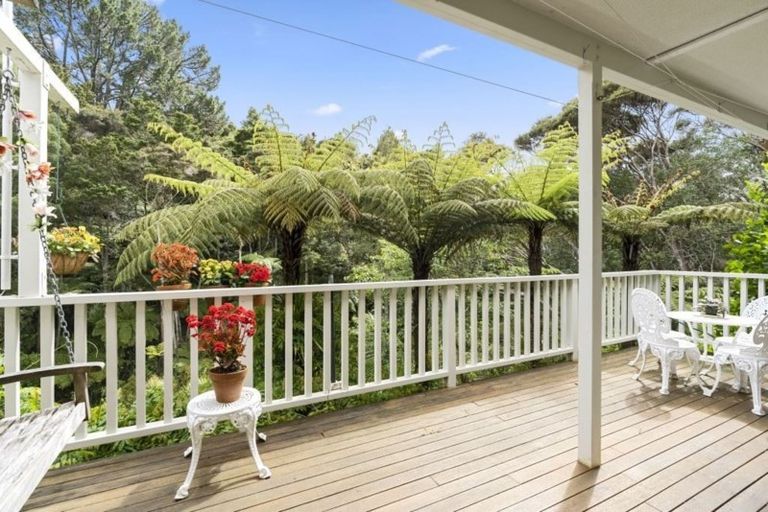 Photo of property in 3/12 Herons Way, Northcote, Auckland, 0627
