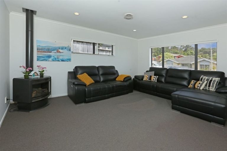 Photo of property in 4 Hornsey Avenue, Henderson, Auckland, 0612