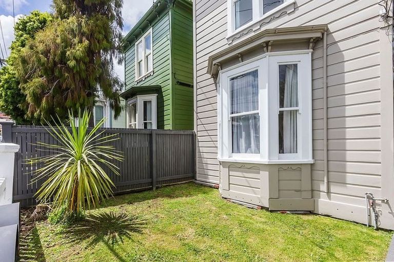 Photo of property in 98 Constable Street, Newtown, Wellington, 6021