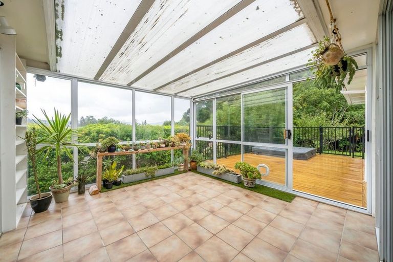 Photo of property in 489 Stokes Valley Road, Stokes Valley, Lower Hutt, 5019