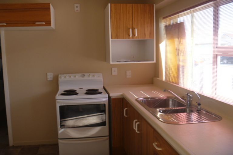 Photo of property in Hubbards Pharmacy, 60b Centennial Avenue, Alexandra, 9320