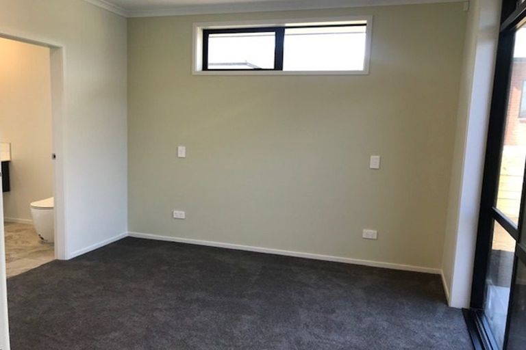 Photo of property in 22 Tabraham Crescent, Pyes Pa, Tauranga, 3112