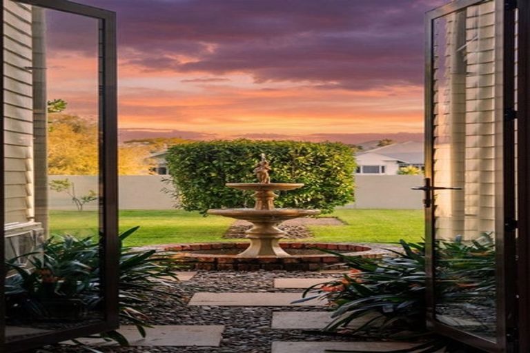 Photo of property in 42 Seychelles Drive, Papamoa Beach, Papamoa, 3118