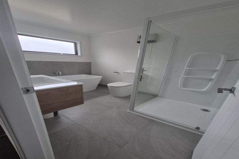 Photo of property in 46 Kohekohe Drive, Owhata, Rotorua, 3010