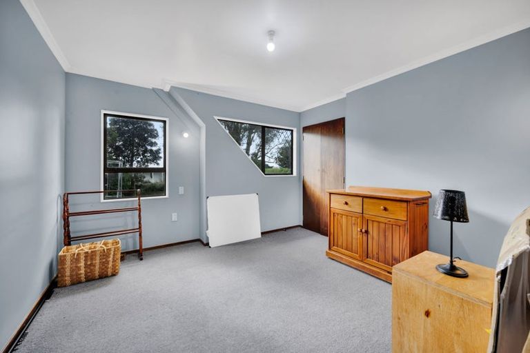 Photo of property in 17 Weld Street, Normanby, Hawera, 4614