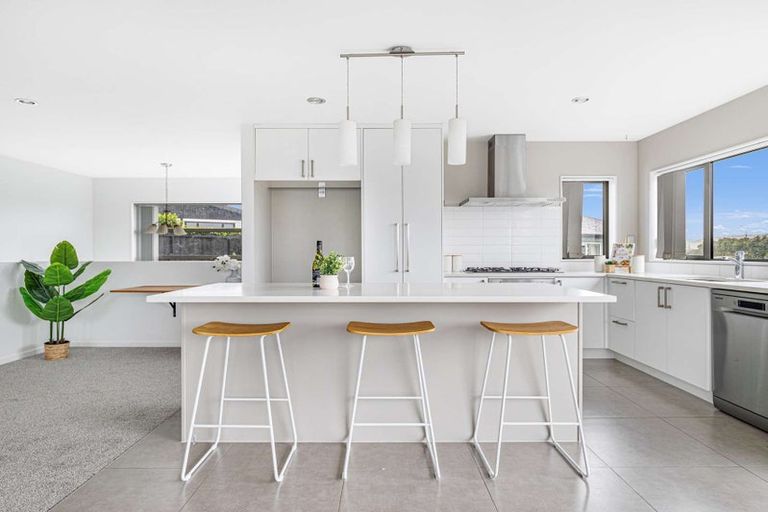 Photo of property in 257 Alec Craig Way, Gulf Harbour, Whangaparaoa, 0930