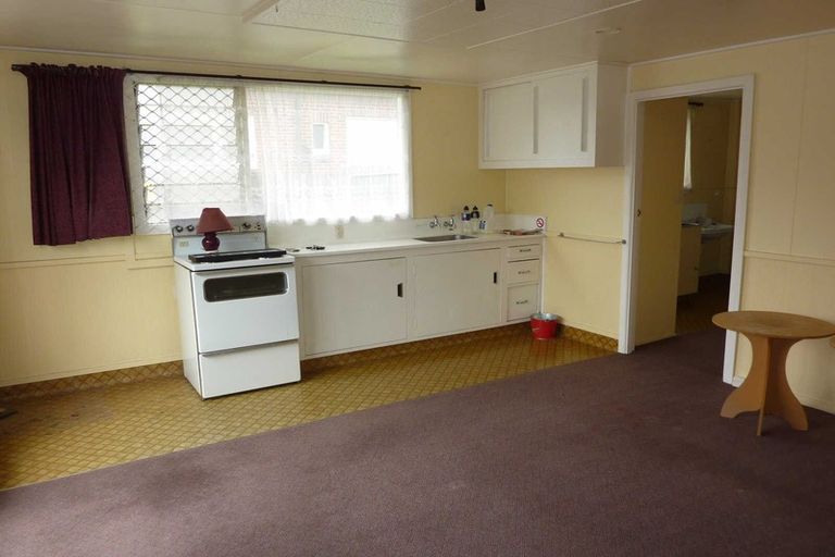 Photo of property in 3/32 Division Street, Riccarton, Christchurch, 8041