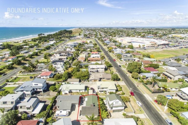 Photo of property in 46d Percy Road, Papamoa Beach, Papamoa, 3118