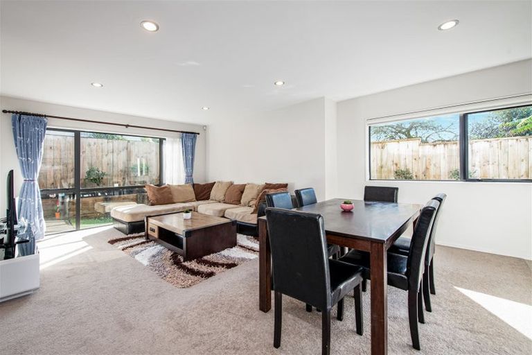 Photo of property in 57a Glendene Avenue, Glendene, Auckland, 0602